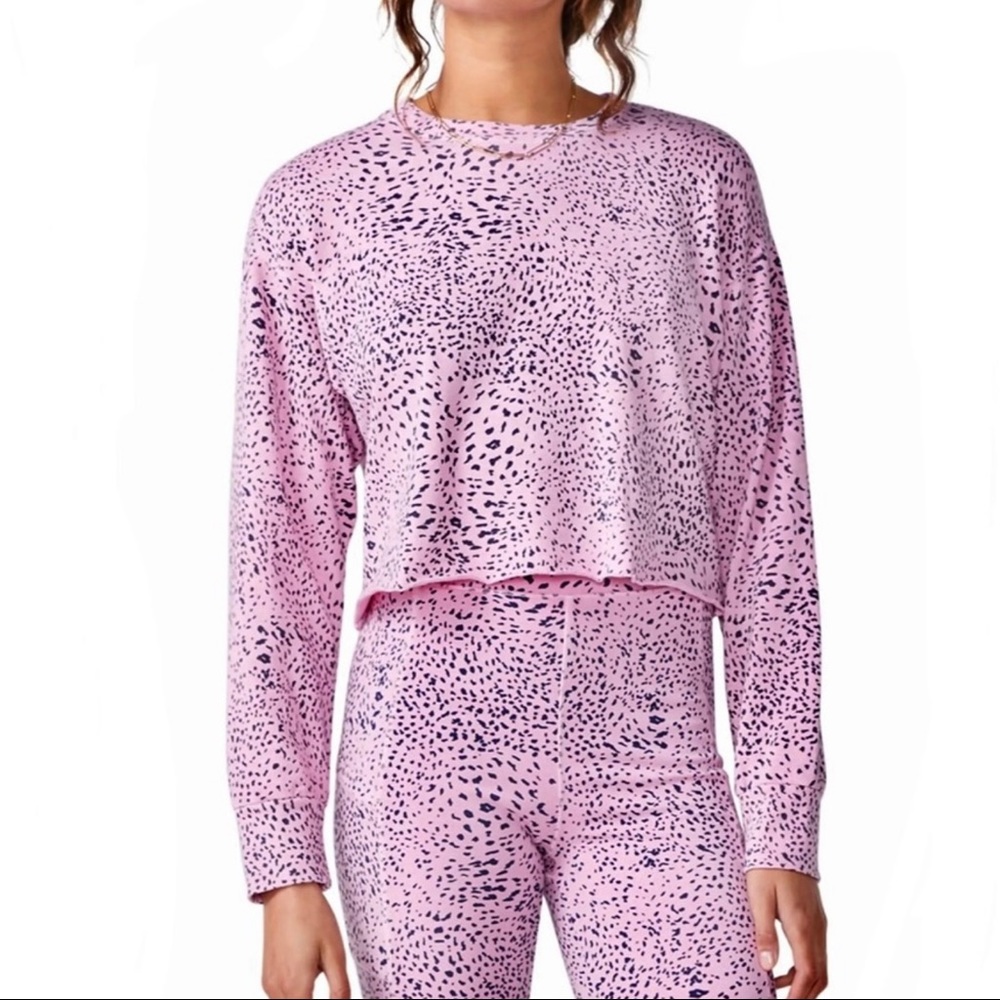 NEW MONROW PINK CHEETAH PRINT CUTOFF SWEATSHIRT